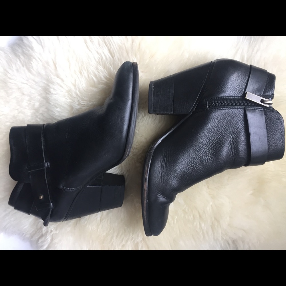 Dolce Vita black booties